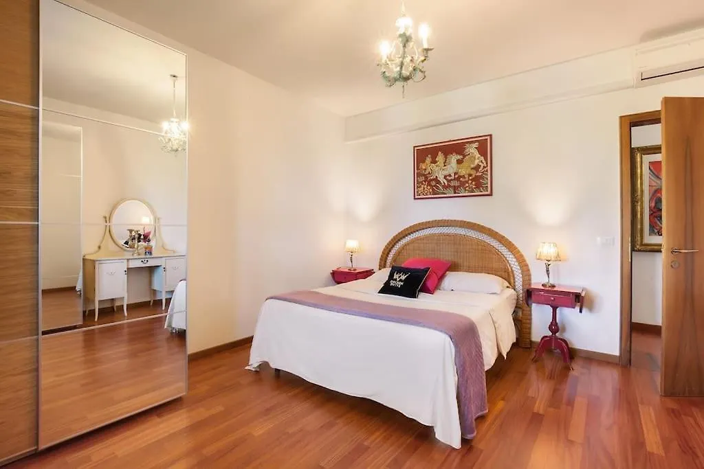 Villa Golden Suite - Bardolino Verona